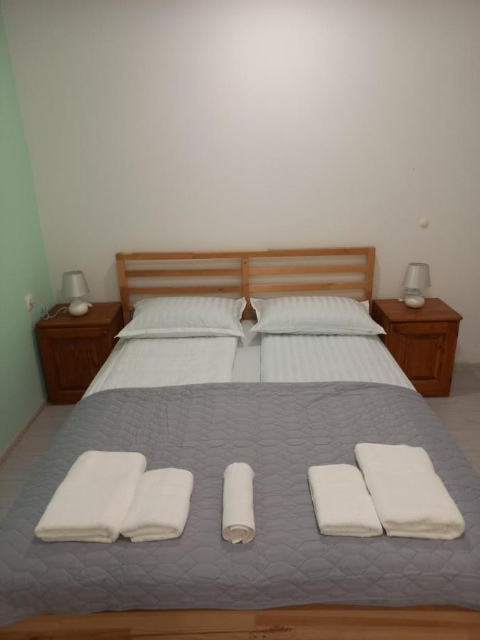 Oskar Amphitheater Apartments And Rooms With Free Parking PUY 객실 사진